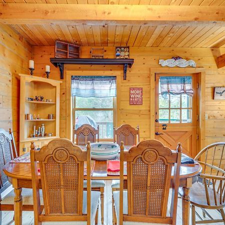 Secluded Black Hawk Log Cabin With Fire Pit! エクステリア 写真