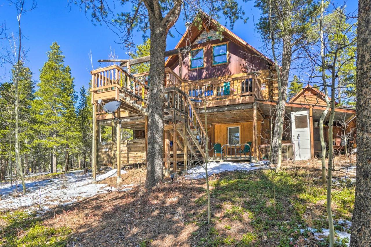Secluded Black Hawk Log Cabin With Fire Pit! エクステリア 写真