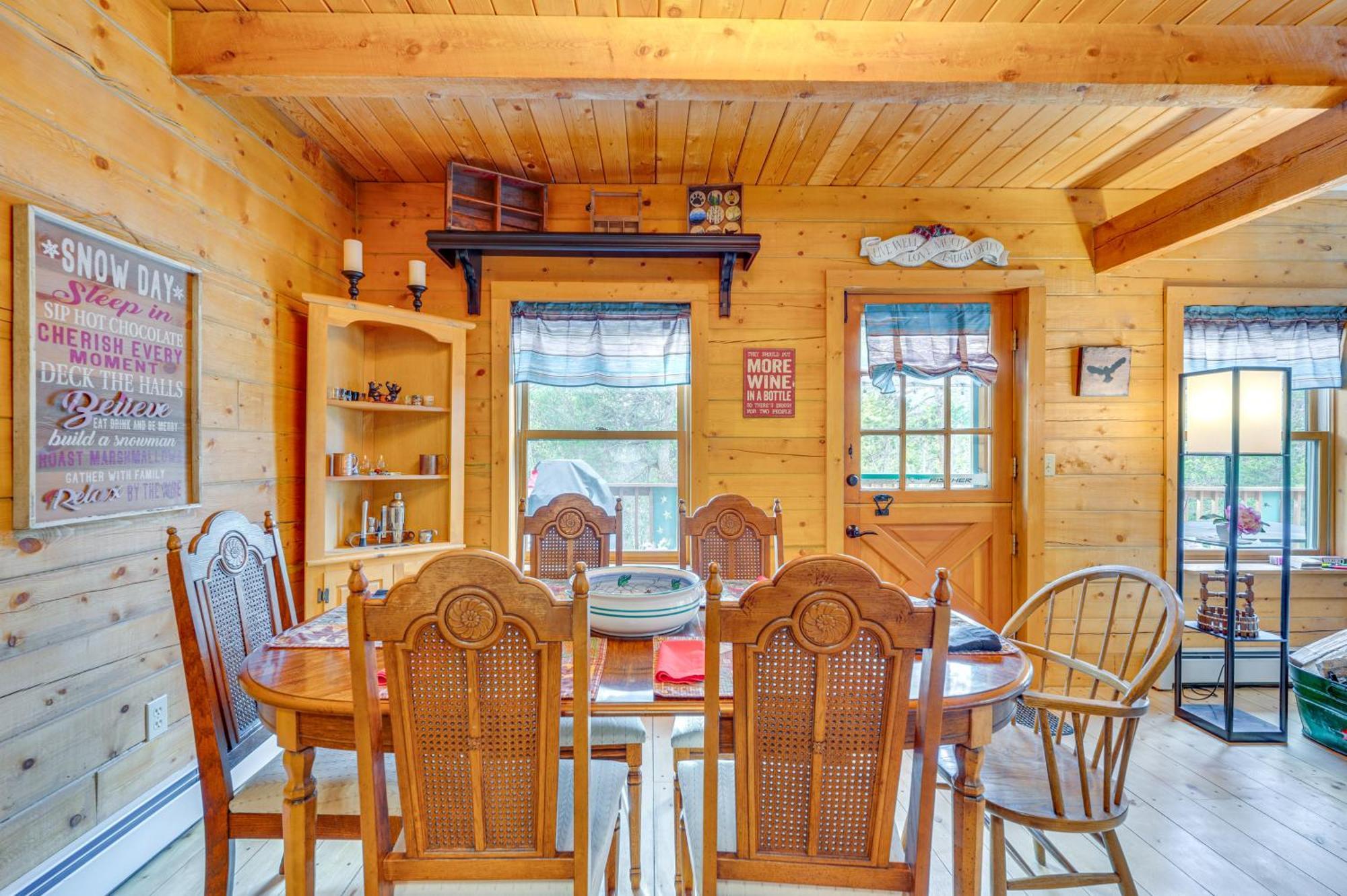 Secluded Black Hawk Log Cabin With Fire Pit! エクステリア 写真