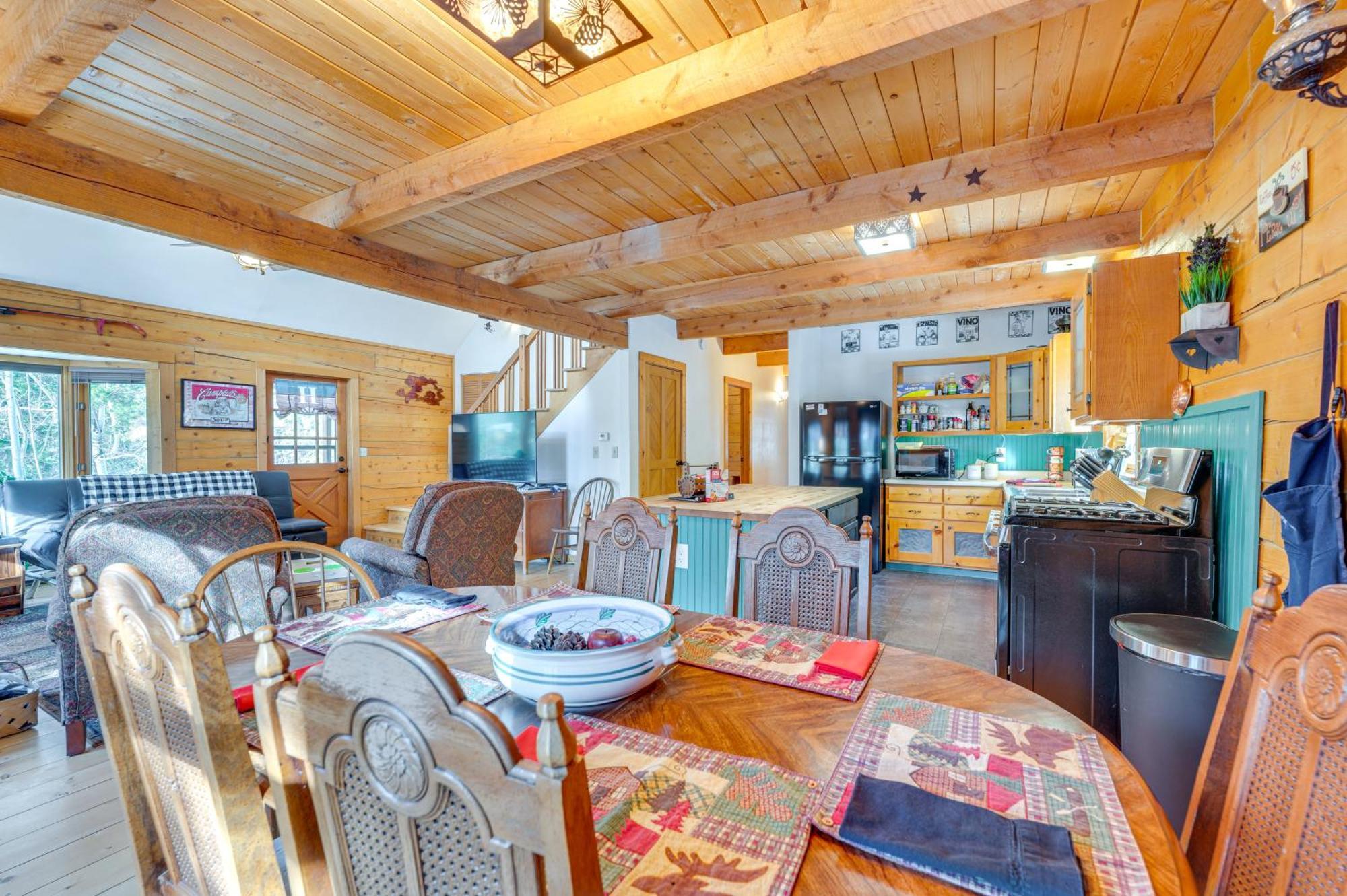 Secluded Black Hawk Log Cabin With Fire Pit! エクステリア 写真